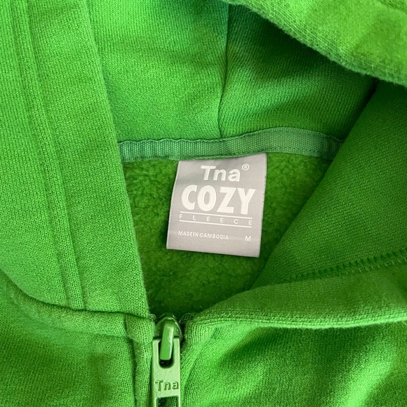 TNA Cropped Sweater - Picture 3 of 4